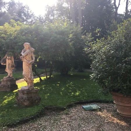 Alojamento de Acomodação e Pequeno-almoço San Martino 3*