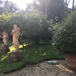 לינה וארוחת בוקר San Martino 3*